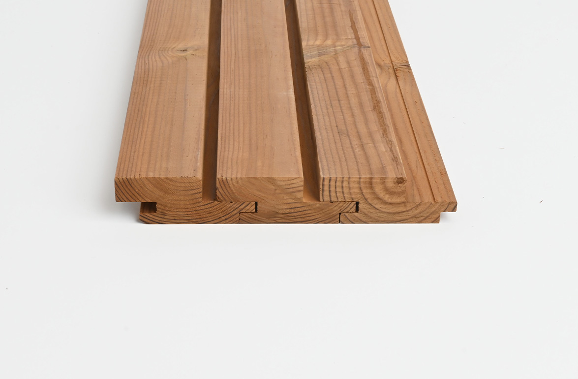 Produktprøve Thermory ThermoWood, Fyr, KEF C34